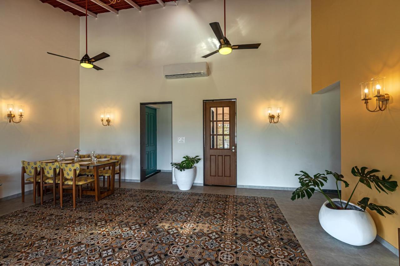 Saffronstays Mariposa By The River Rio, Karjat Bagian luar foto
