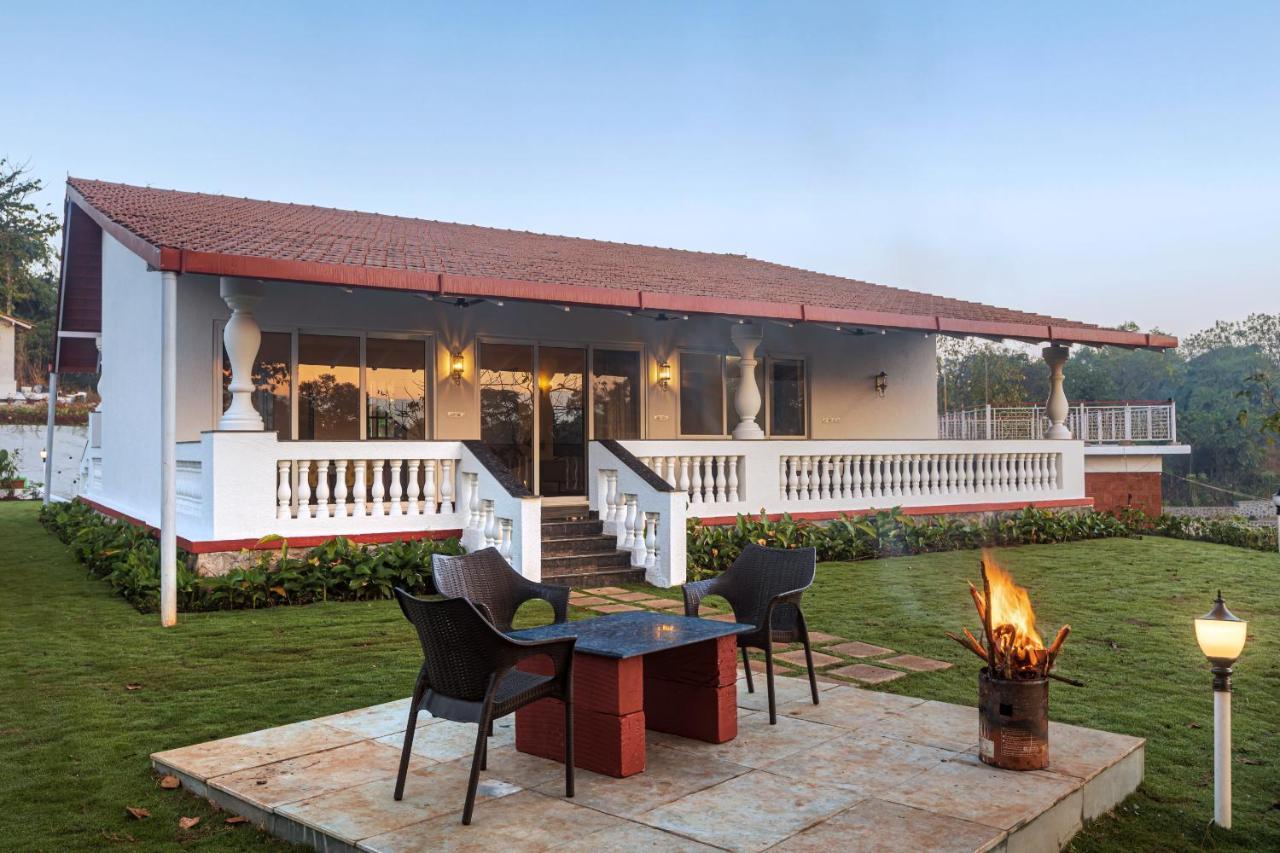 Saffronstays Mariposa By The River Rio, Karjat Bagian luar foto