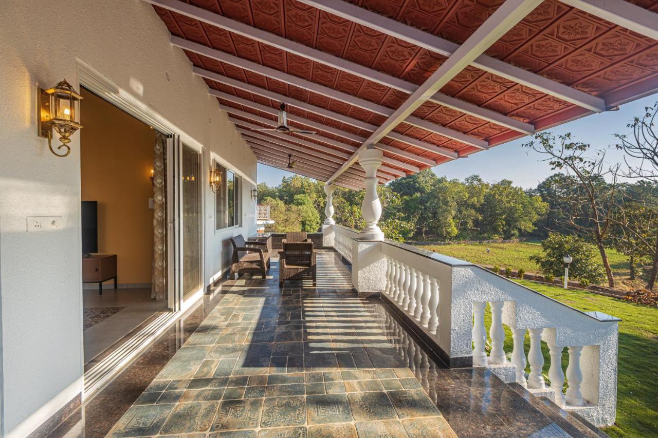 Saffronstays Mariposa By The River Rio, Karjat Bagian luar foto
